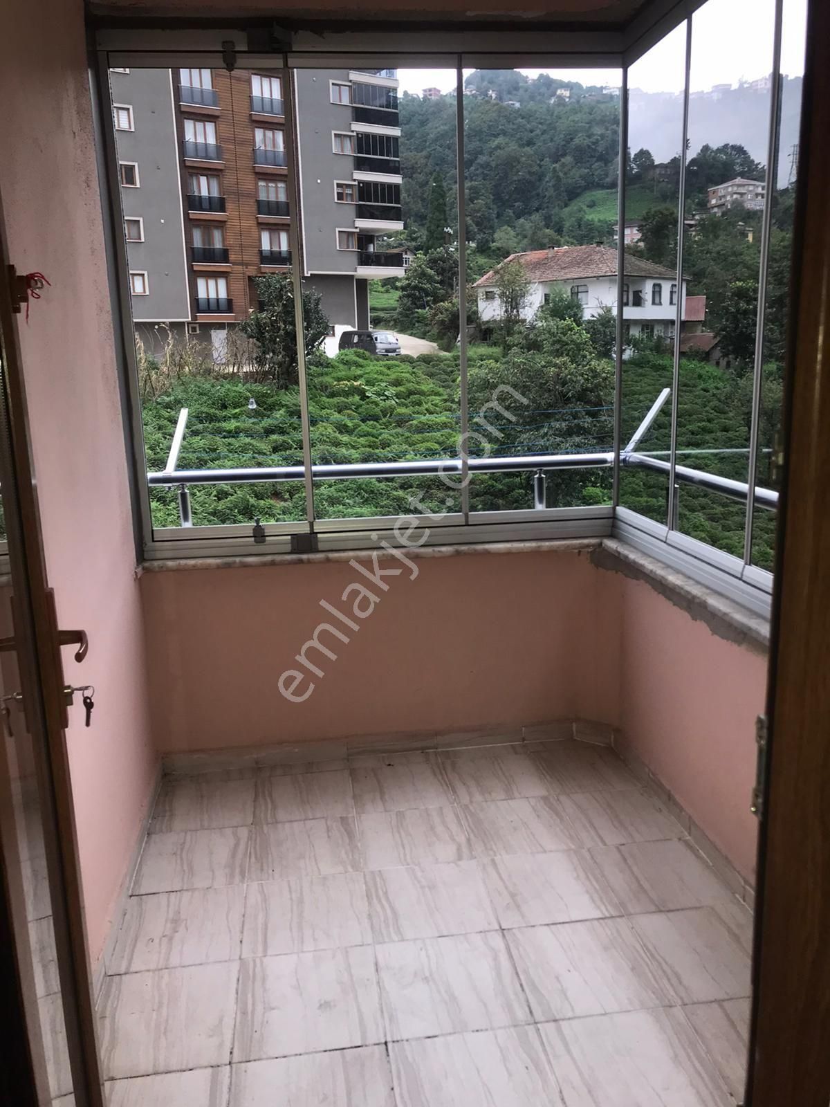 Üniversite Karşısı 4.kat Satılık Daire