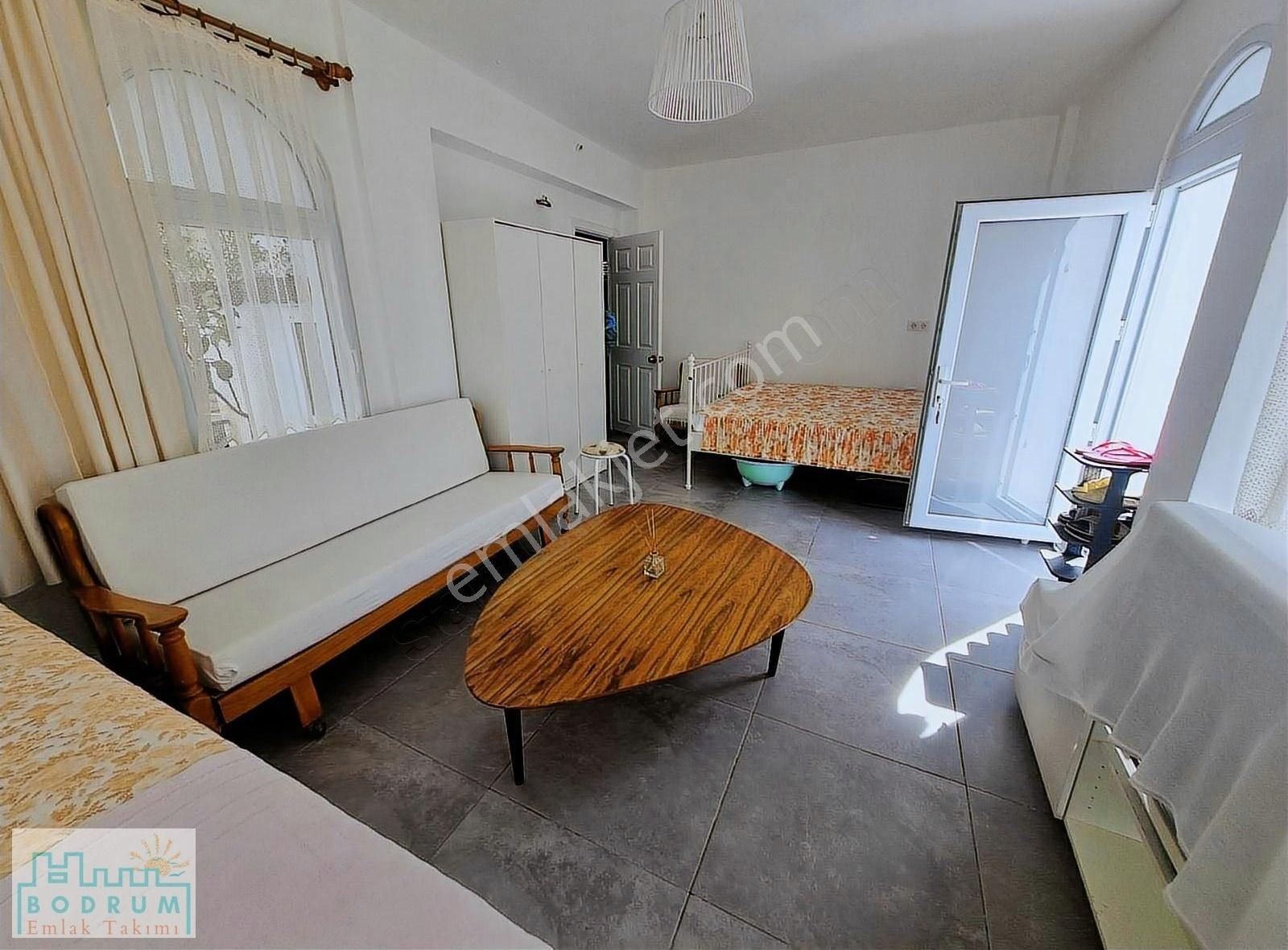 Özel Plajı Sitede 4+1 Satılık Tripleks Villa - Görsel 6