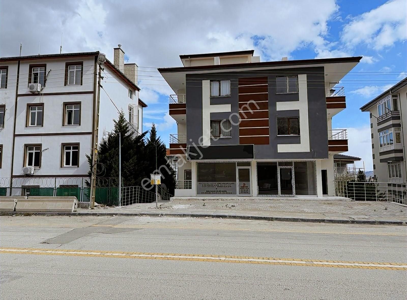 Adres Gayrimenkulden Kiralık 1+1 Eşyalı Sıfır Daire