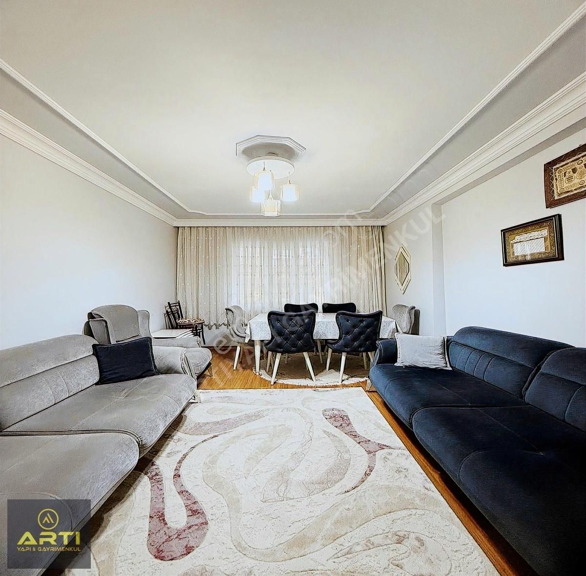 Marmara Park Ve Metrobüse Yürüme Mesafesinde Geniş 2+1 Daire!