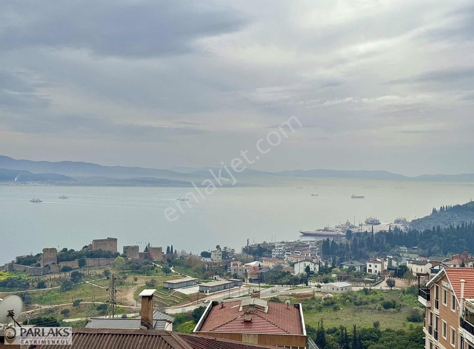 Tercih Yapıda Full Deniz Manzaralı Asansör K.otoprklı 3+1 Arakat