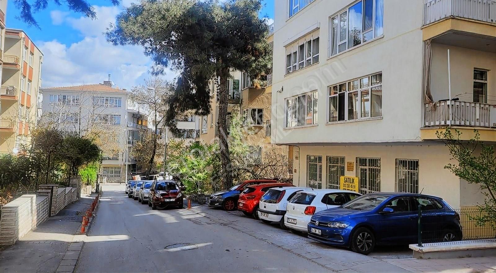 Maltepe'de Satılık Uygun Fiyatlı Ön Cephe