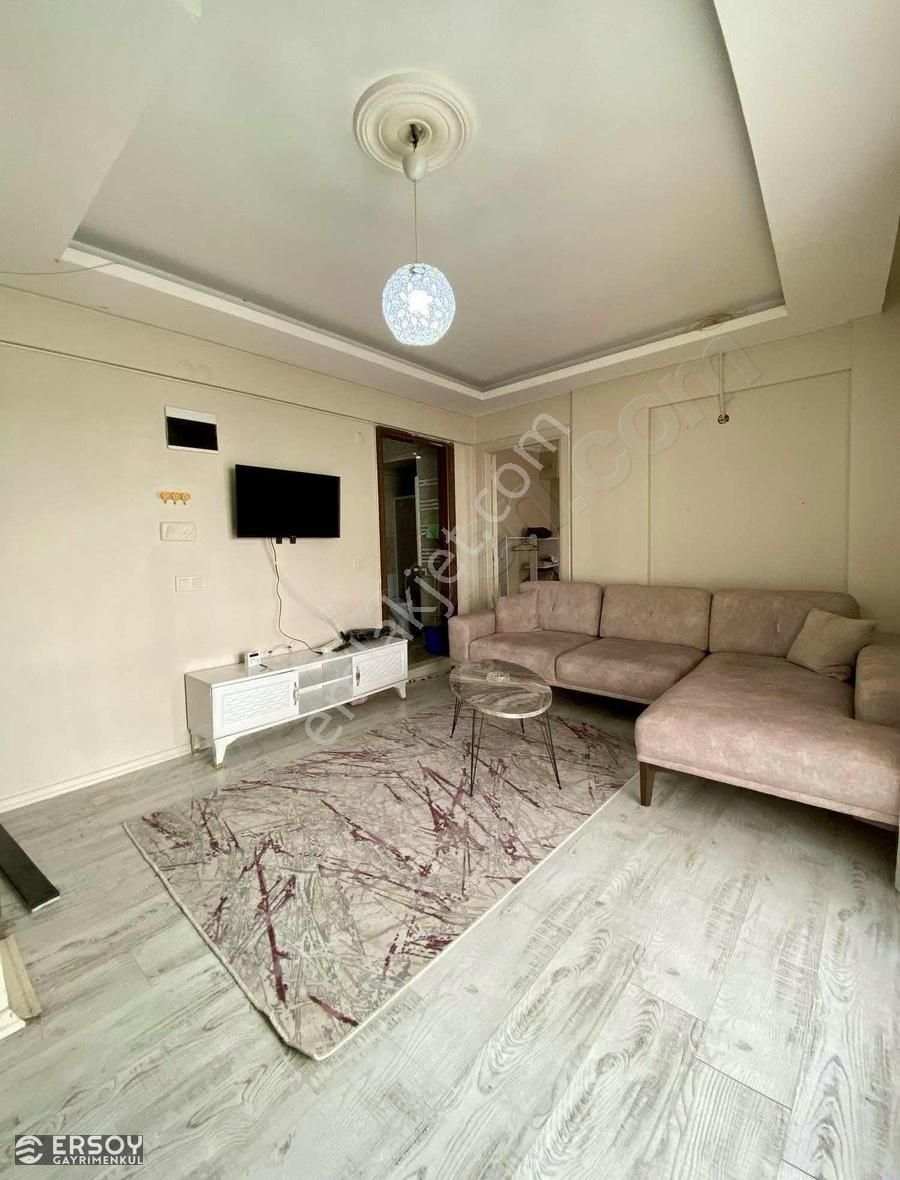 50. Yılda Tam Yatırımlık Eşyalarıyla Birlikte Boş Daire