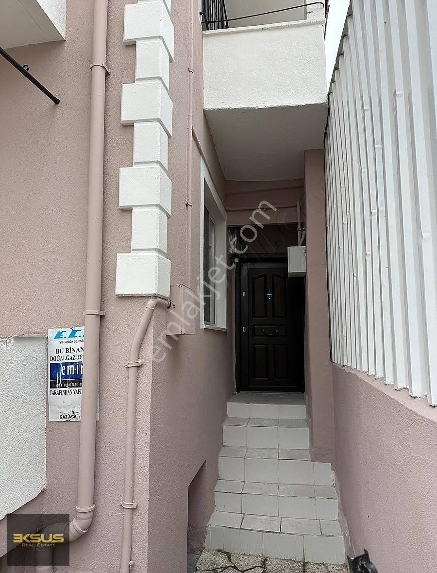 Balıkesir Sütlüce Mah 2+1 Eşyasız Kiralık Daire