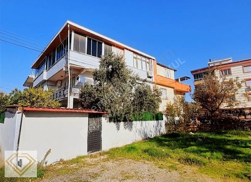Pırlanta'dan Komple Bina Müstakil 400m Bahçeli