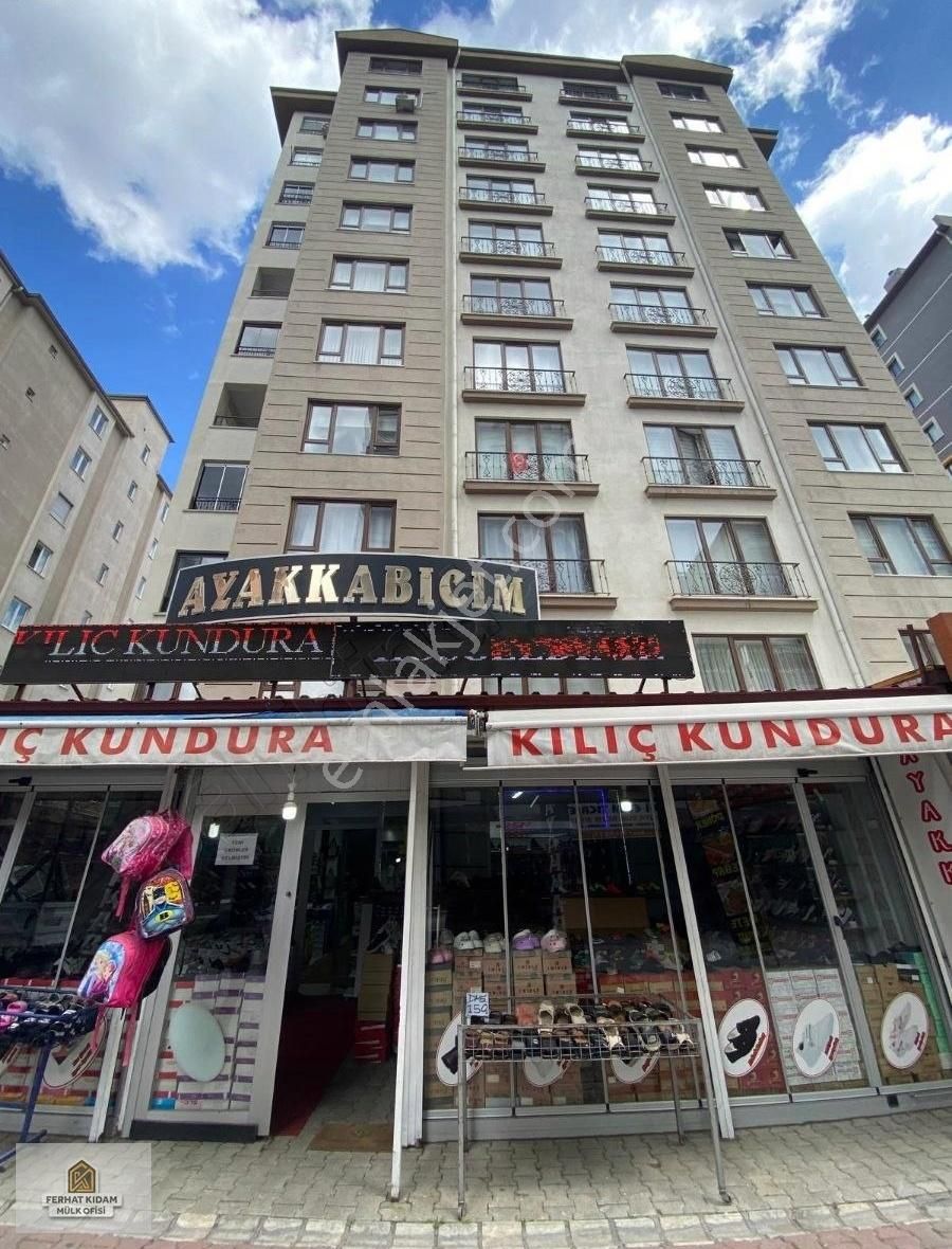 Talas Yenidoğan Mah.cadde Üzeri Devren Satılık Ayakkabı Dükkanı!