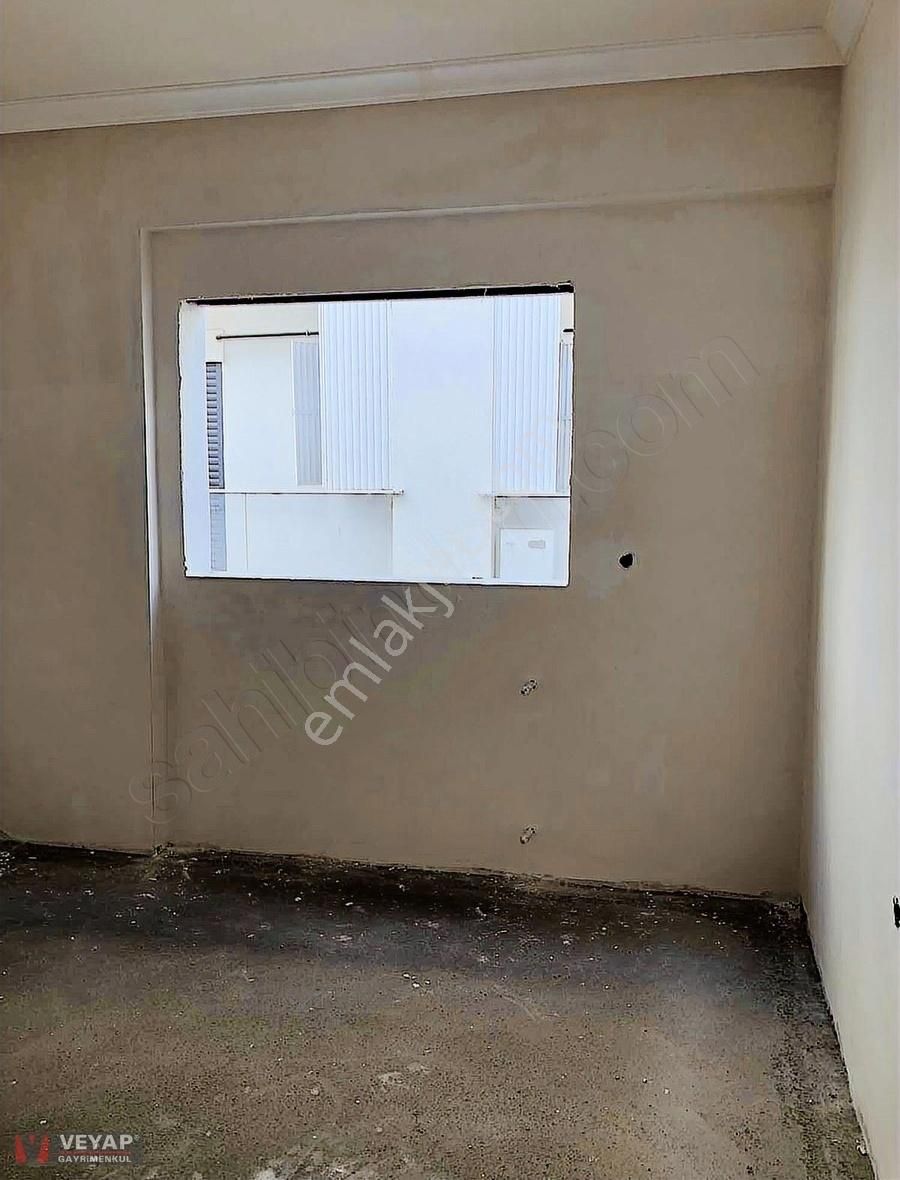 Karşıyaka Goncalar Mahallesinde Satılık Sıfır 2+1 Daire 65m2