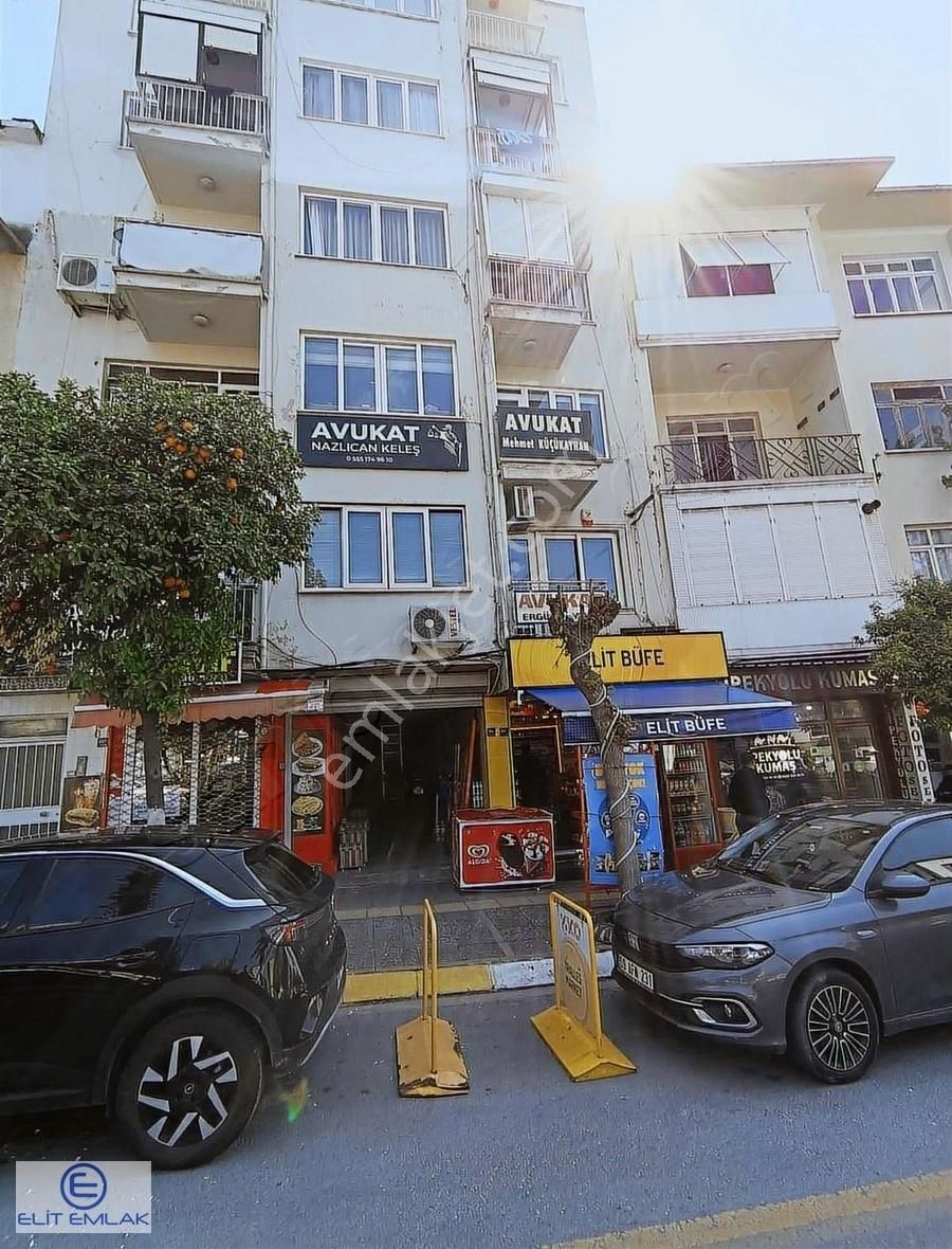 Ofis Büro Kullanımına Uygun Kiralık Dükkan