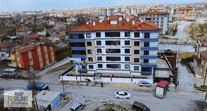 Karaman Yoluna Yakın Kat Mülkiyetli Satılık 2+1 Daireler 3+1