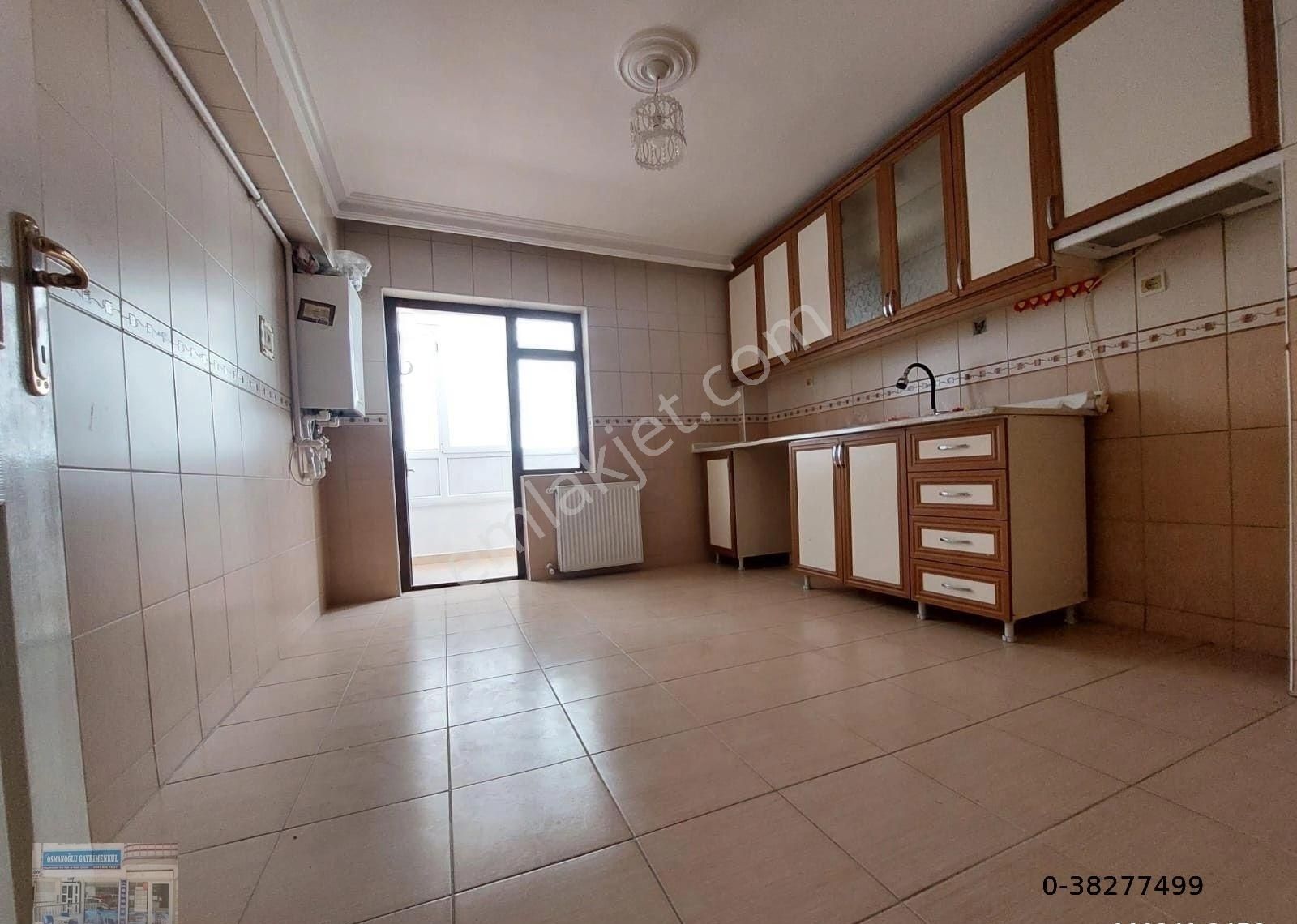 Süvari Mah Satılık 3+1 Arakat Ön Cephe Geniş Daire