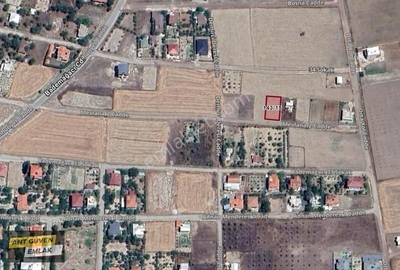 Bademağacı Satılık İmarlı Sorunsuz 374 M2 0.40 Emsal Arsa