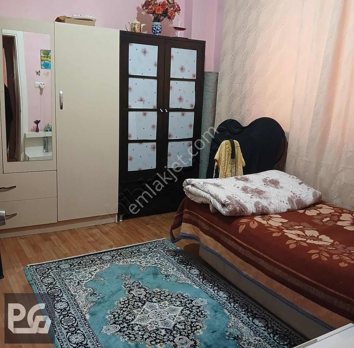 Cumhuriyet Mahallesi 2+1 Daire