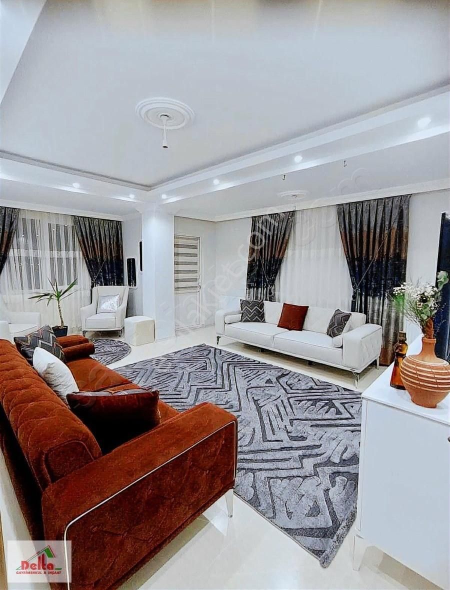 Delta Dan Kocatepe Camii Yanı 2+1 100m2 İskanlı 9yıllık