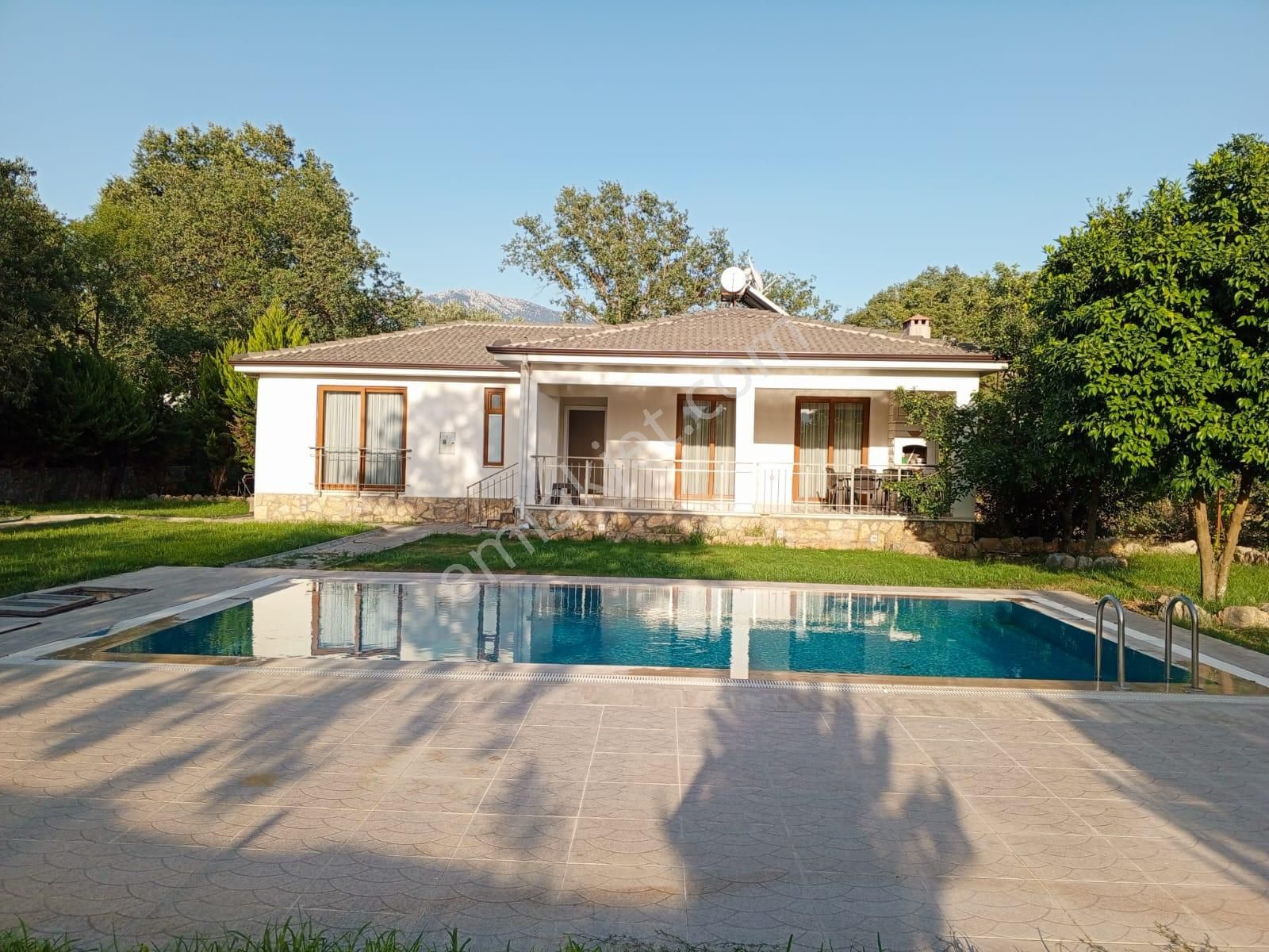 Fethiye Kayaköy'de 2.157 M² Arsa İçinde Satılık Villa