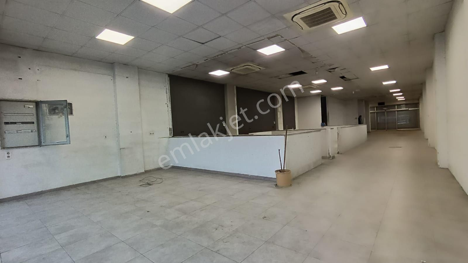 Çalışkan'dan 3 Sanayide 900 Metrekare 4 Katlı Bina