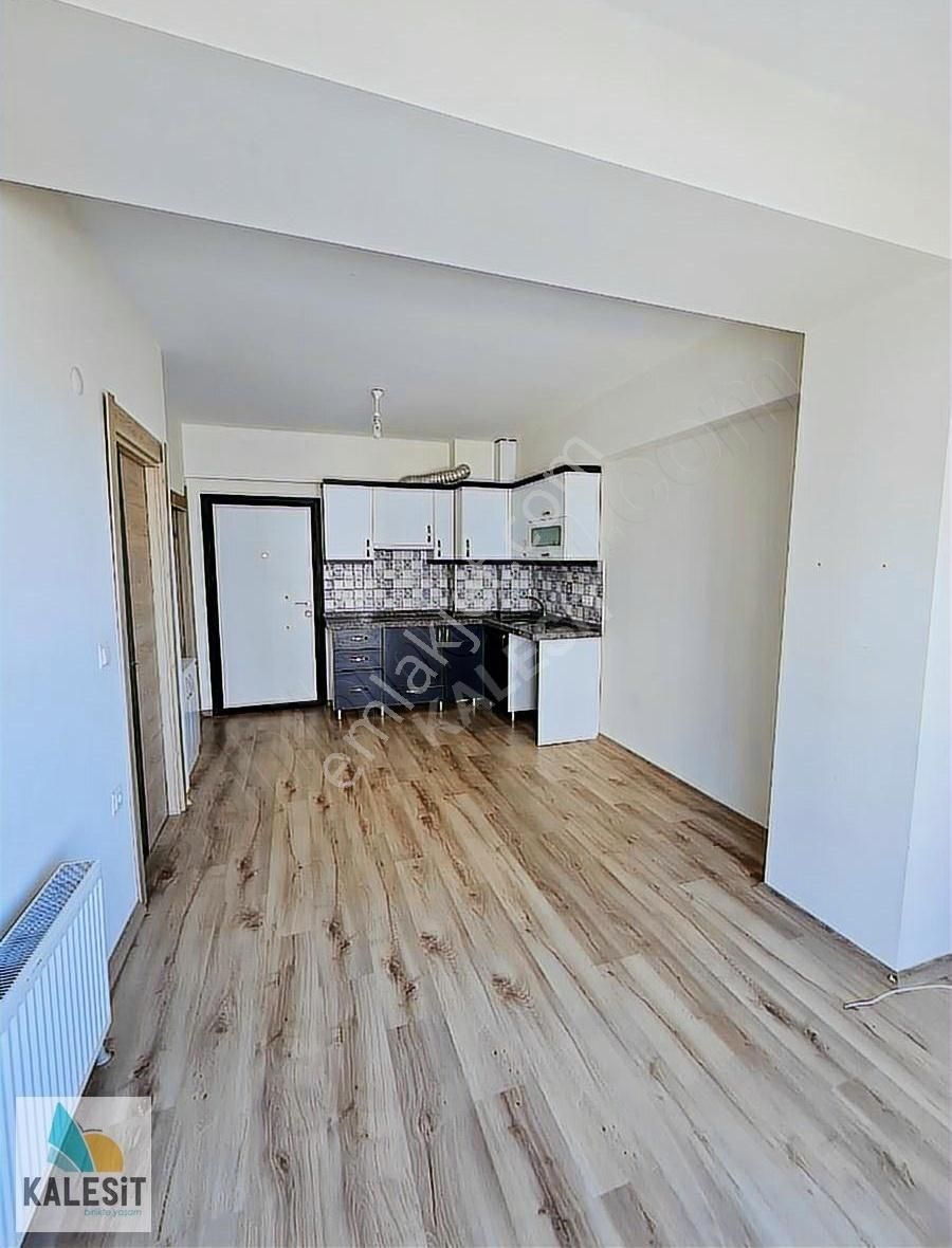 Çanakkale Tekzen Bölgesi Eşyasız 1+1 Daire