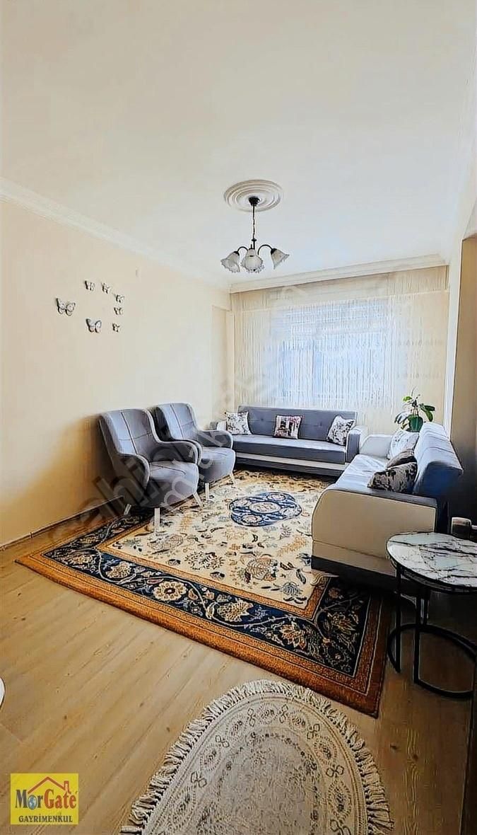 Fetih Caddesinde Yola Cephe Satılık 3+1daire
