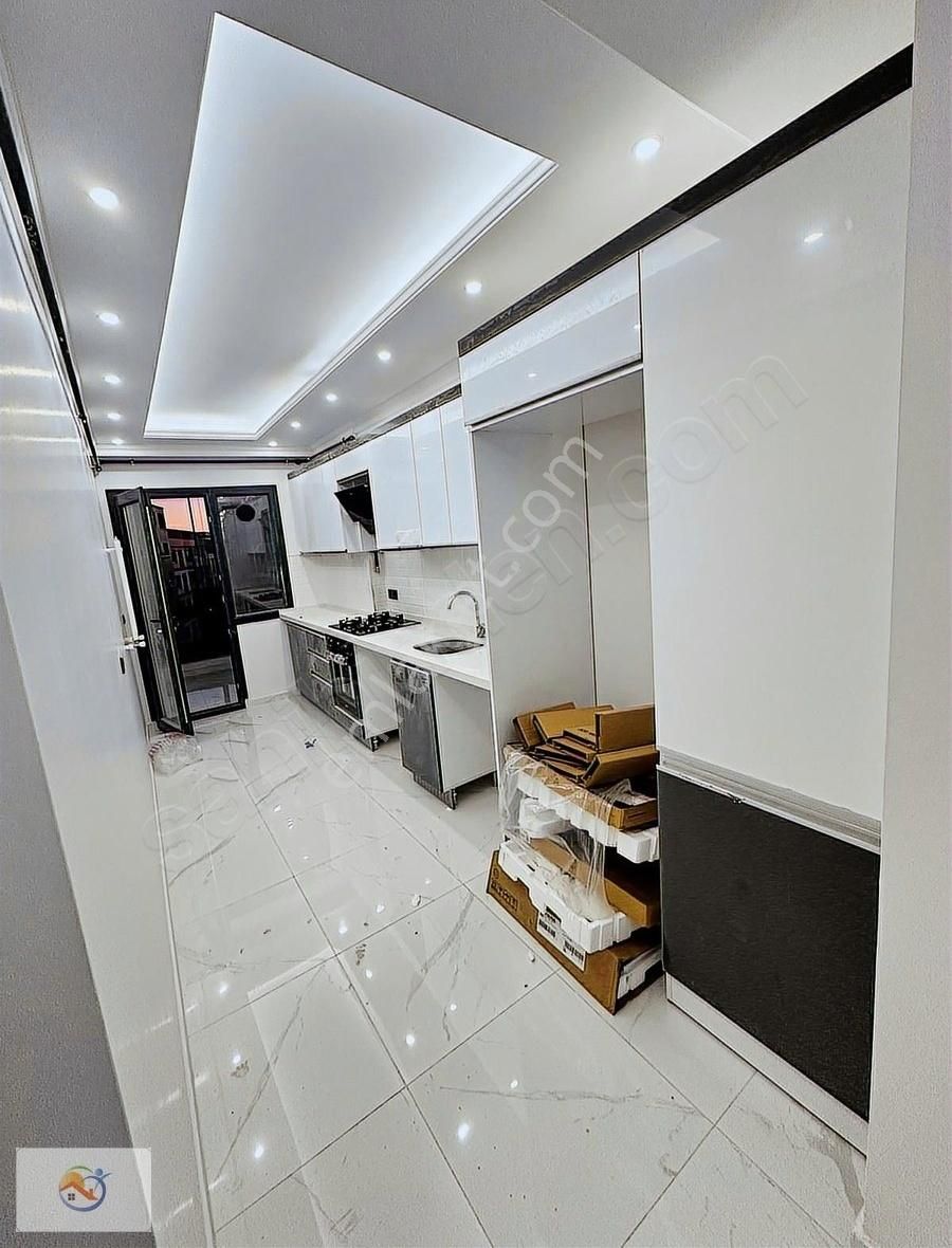 Satılık Sıfır 3+1 Daireler 115 M2 Tramvay Yakın
