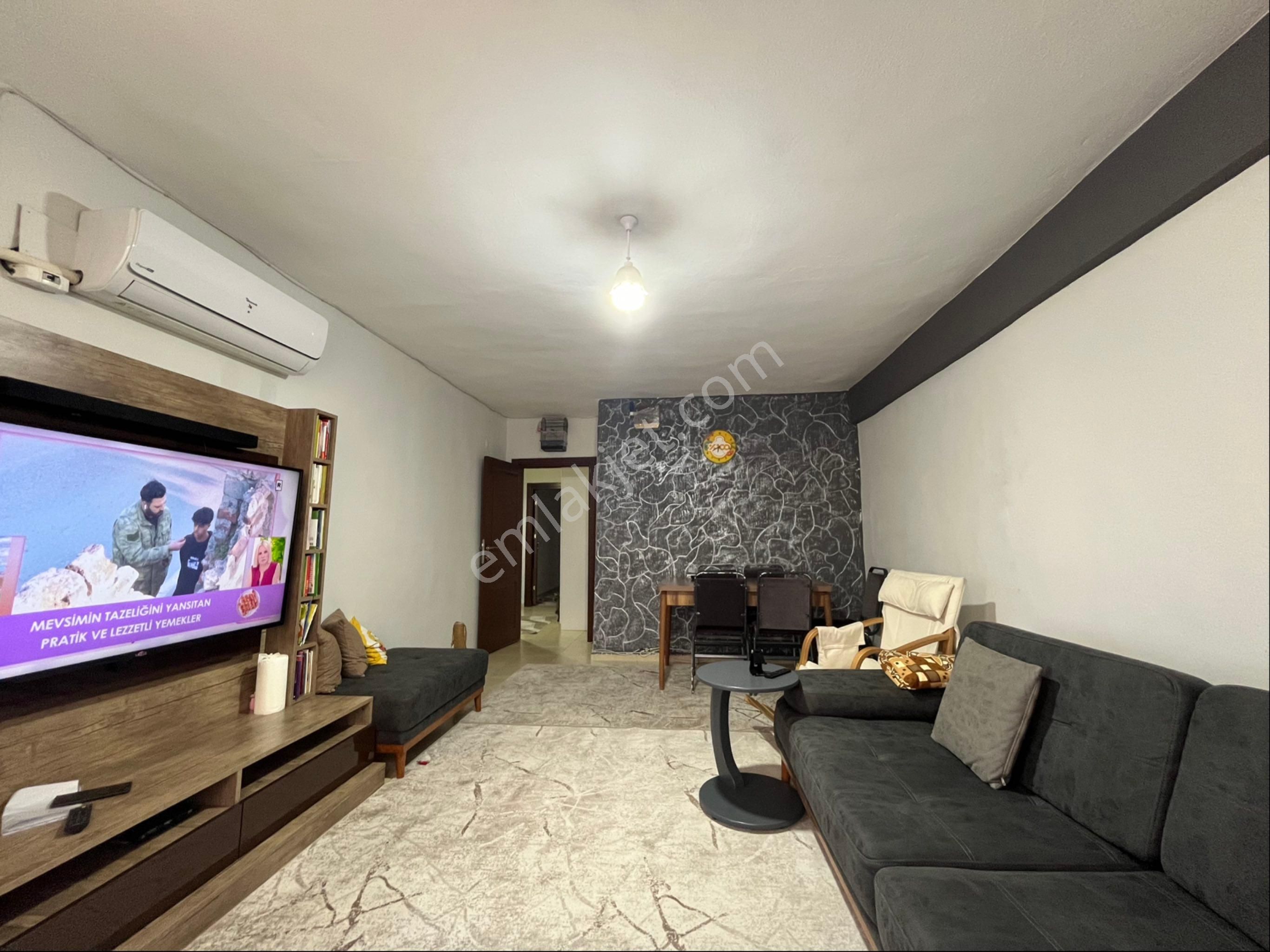 Sevgi Göz Hastanesi Arkası Satılık 3+1 Kapalı Mutfak Daire
