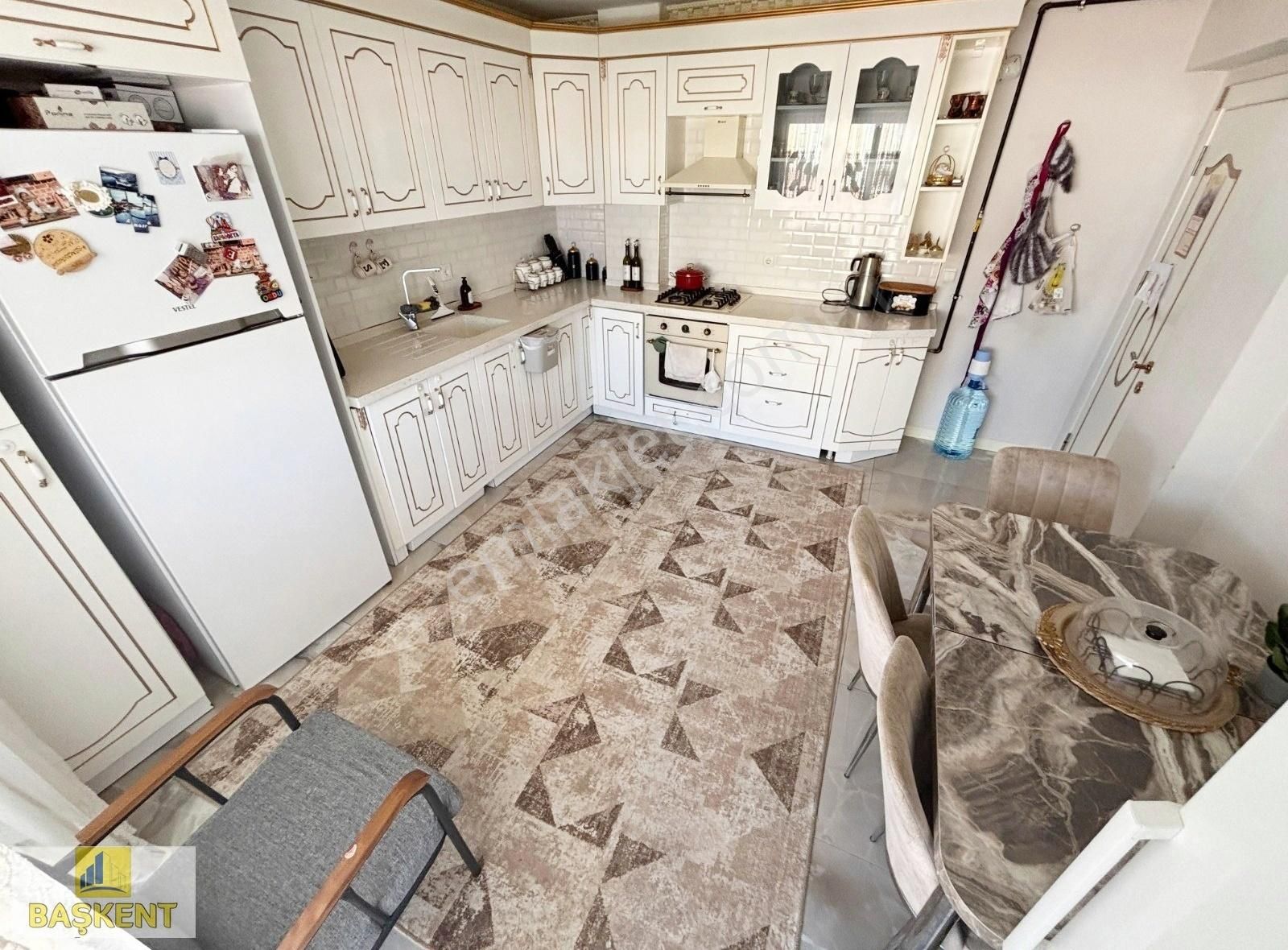 Başkent Gayrimenkul'den Geniş Yapılı Kupon 3+1 Daire