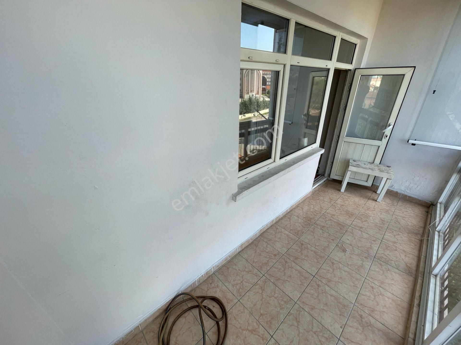 Gümüşdere Mah. Merkezi Lokasyon Ara Kat 3+1 Kiralık Daire