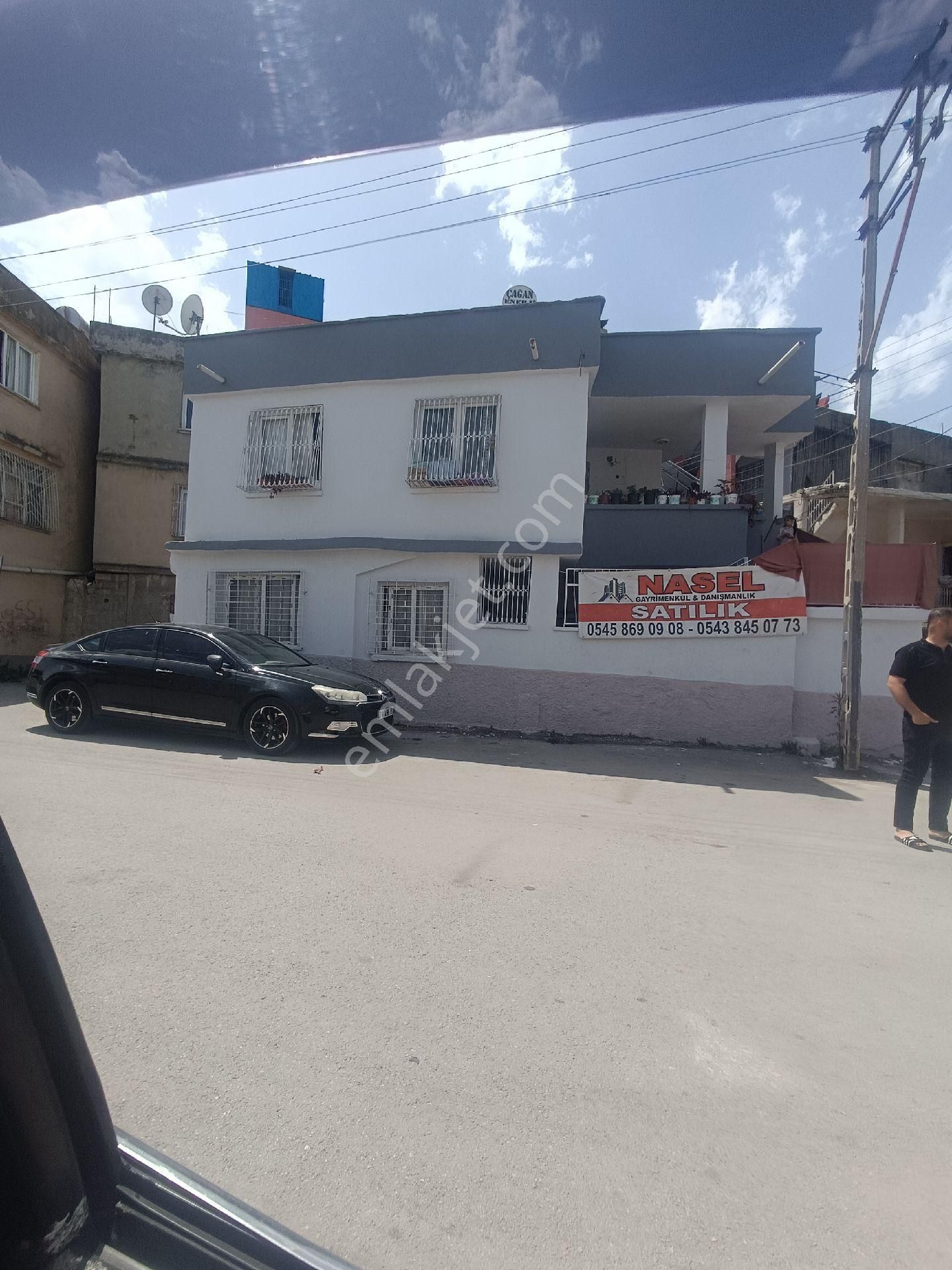 Esas01 Yani Eski Güney Sanayi Fabrikası Karşısı cadde Üzerinde 2 Katlı Müstakil