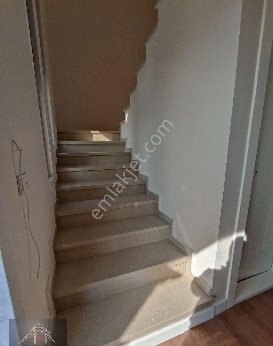 Döşemealtı Tomalar'da 5+1 Yerden Isıtmalı Lüks Villa - Görsel 12