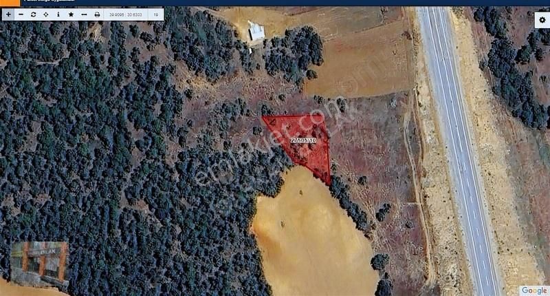 Başkan Emlaktan Satılık Yarımca Mh 780 M2 Bahçe Yeri Şehre 20 Km