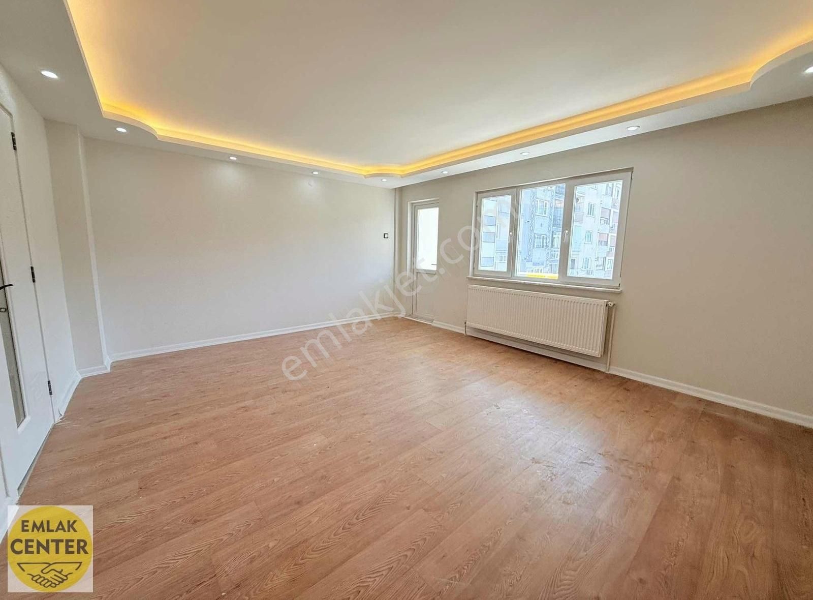 Emlak Center'dan Peker Mah Satılık 3+1 Önü Açık Daire