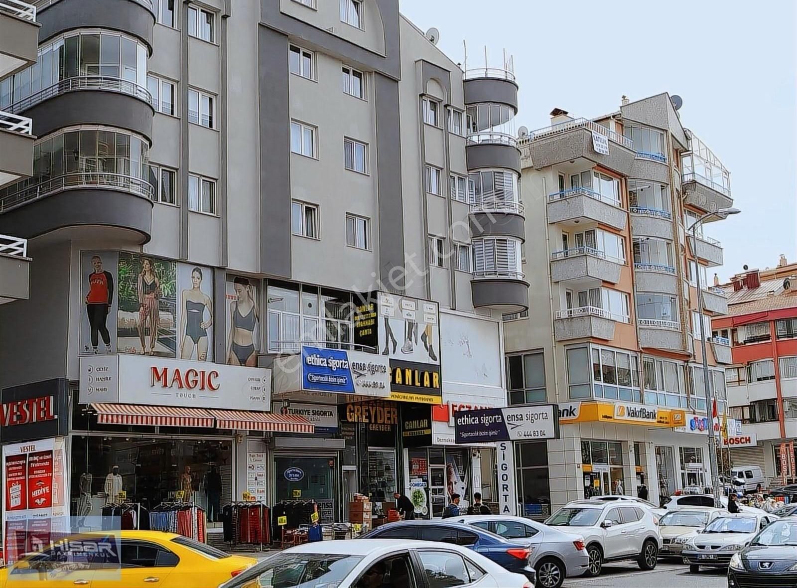 Hisar'dan Dikmen Cd Üzeri Geniş Vitrinli Ve Bol Yaya Trafikli - Görsel 5