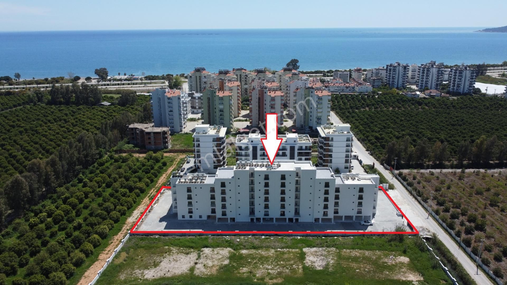 Finike Kum Mah. Lüks Projede Kiralık Havuz Manzaralı 2+1 Daire