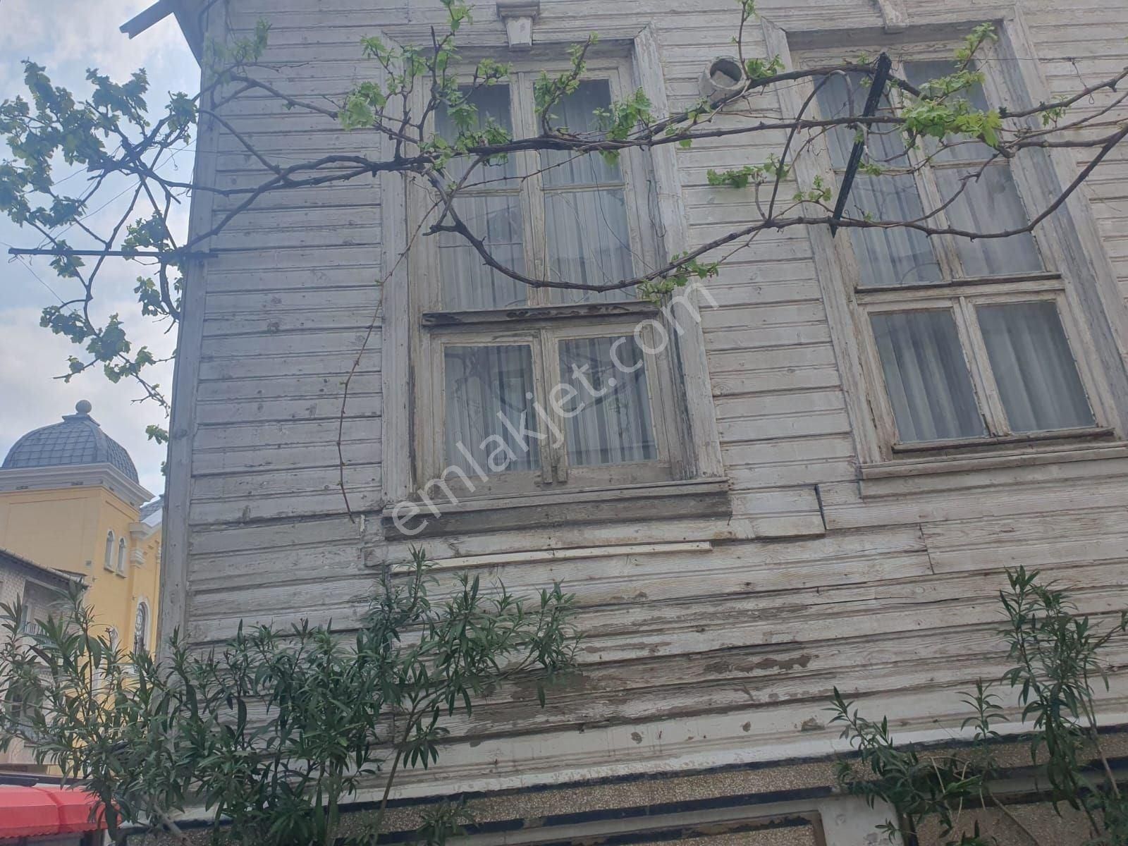 Adrian'dan Dilaverbey Mah. Satılık Tarihi Konak - Görsel 33