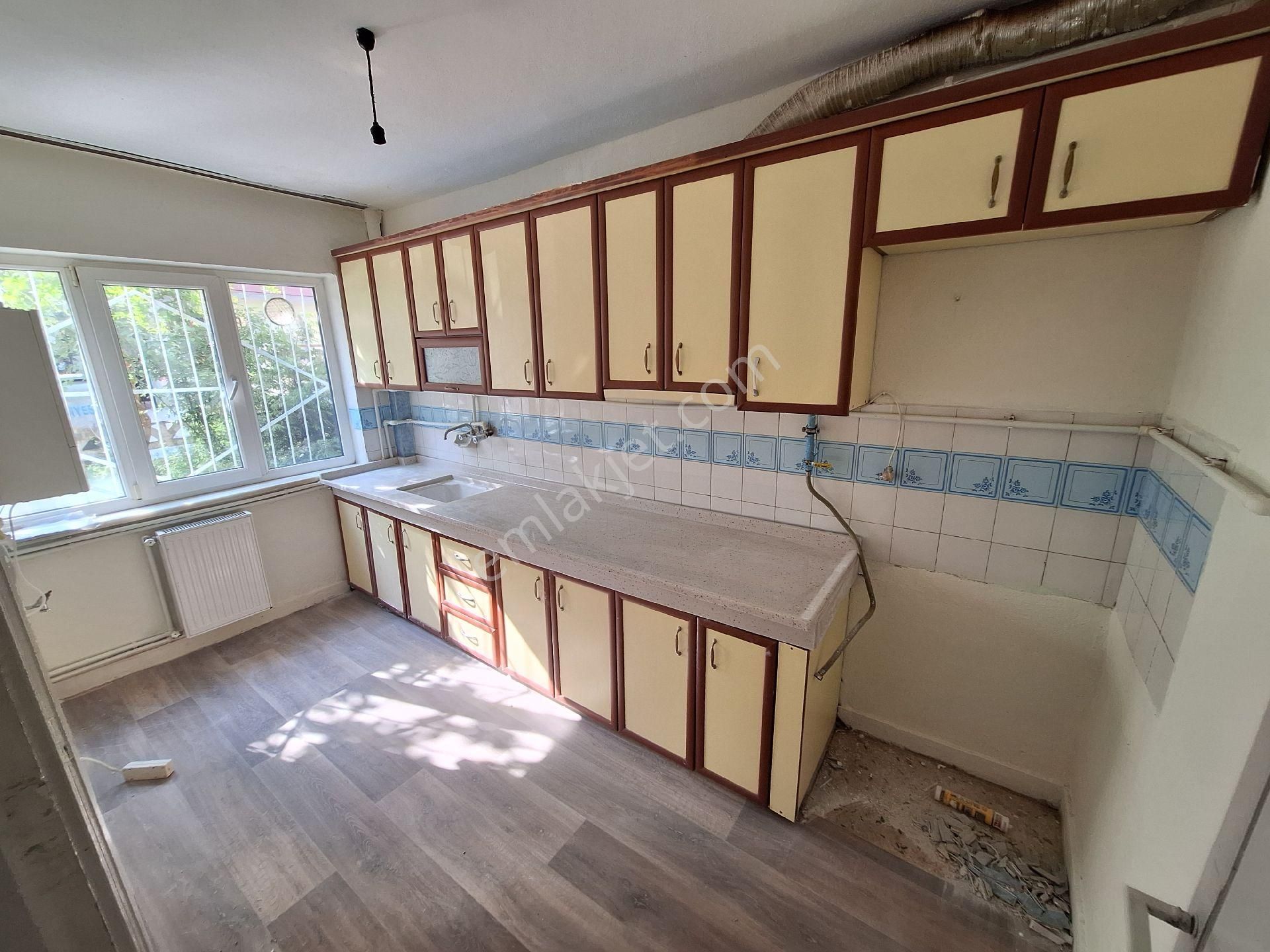 Canyapı'dan Sütlüce Mah 3+1 Yüksek Giriş