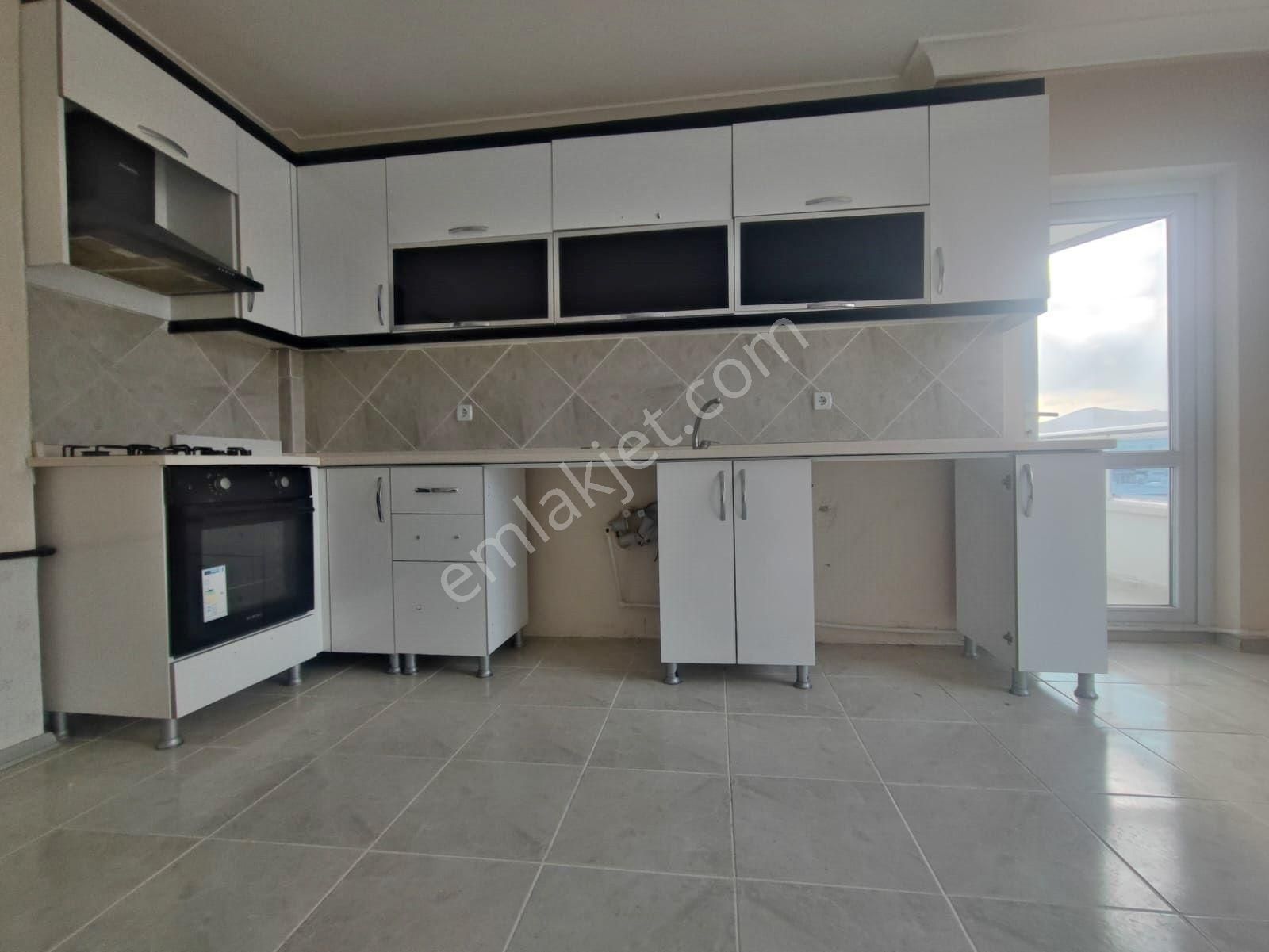Altun Emlaktan Merkezi Konumda Ara 3+1 Kiralık Daire Sincan Yenikent F.çakmak Mahallesinde