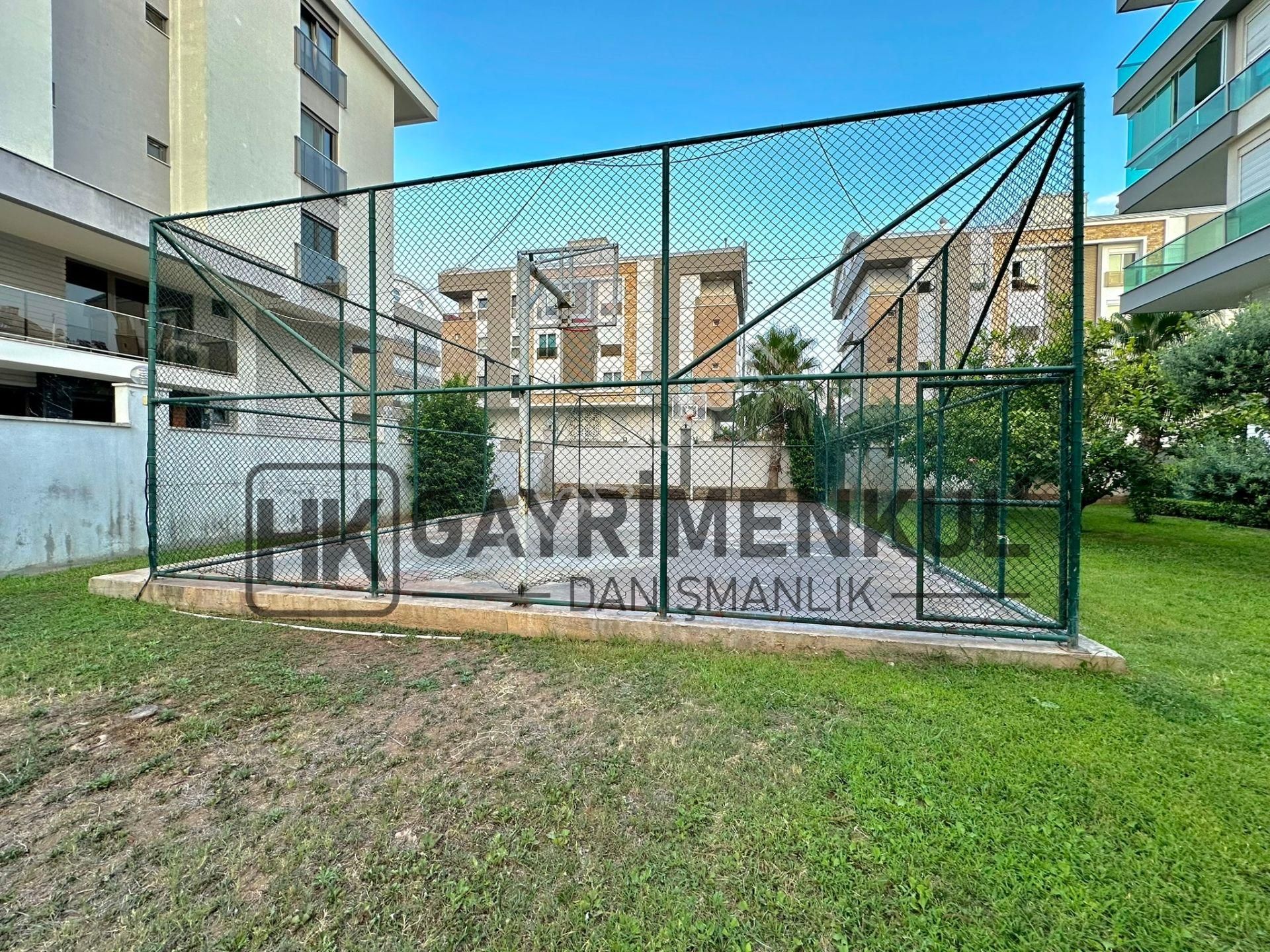 Ultra Lüks Site İçerisinde 2+1 Eşyalı 100m2 Satılık Daire En/ru - Görsel 18