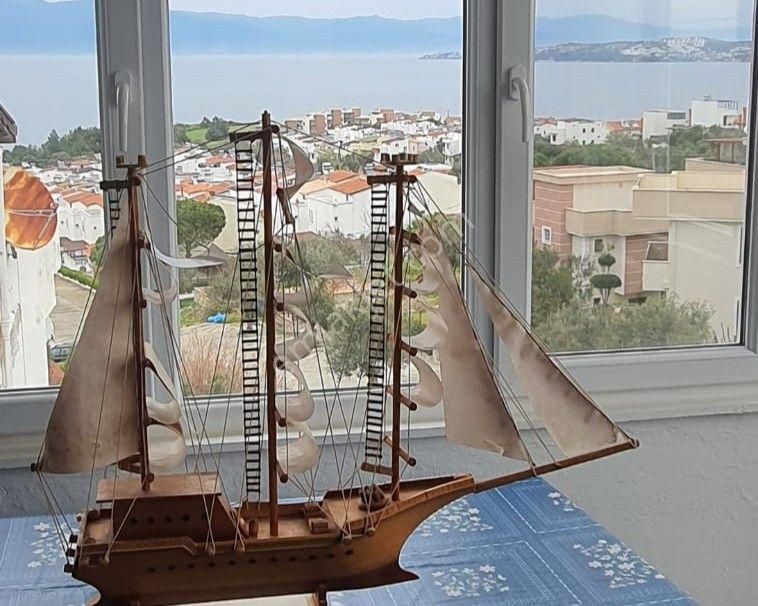 Gömeç Karaağaç 3+1 Site İçinde Deniz Manzaralı Satılık Villa