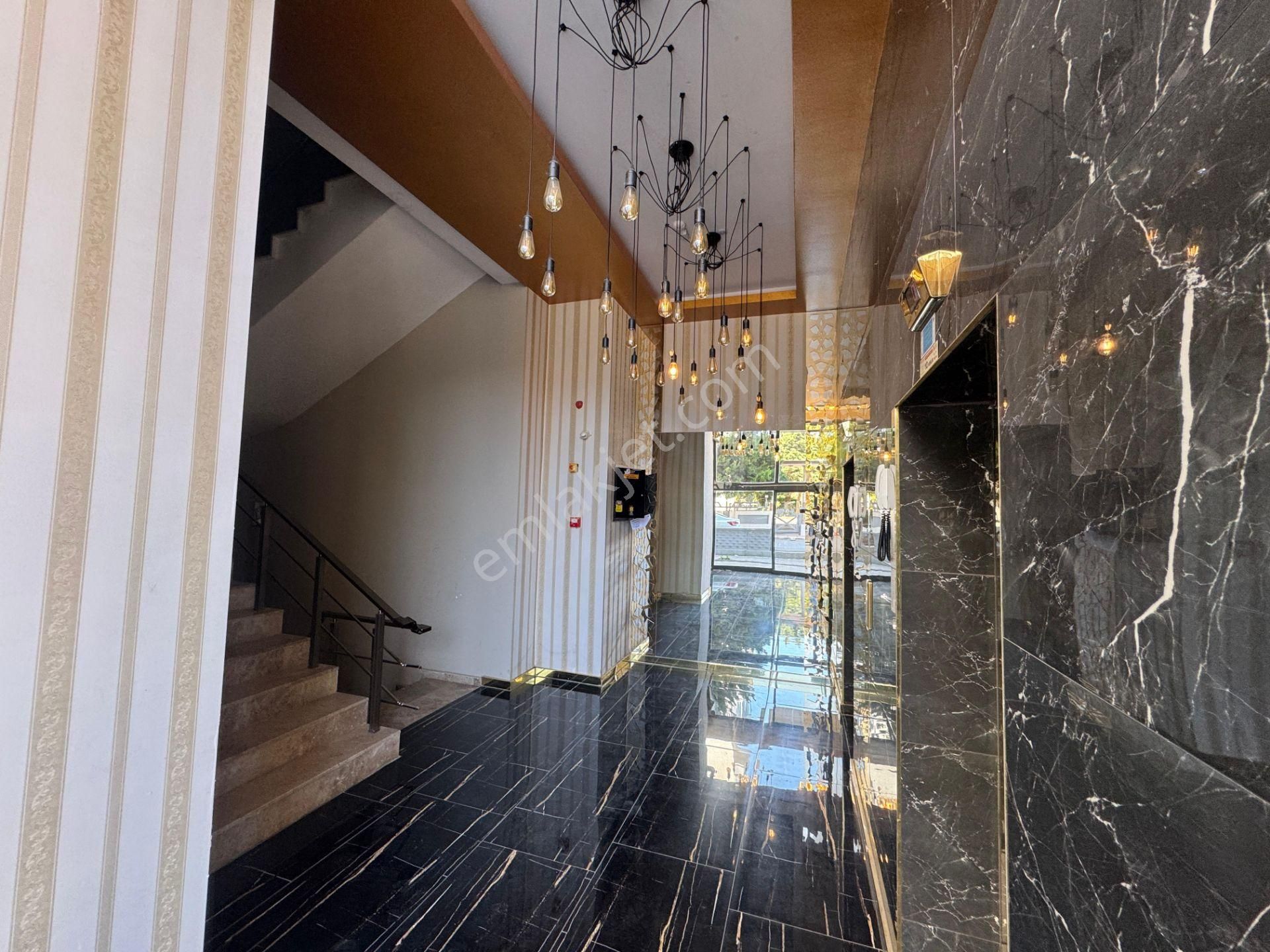 Mersin Yenişehir’in Kalbinde , Satılık Plaza Ofis - Görsel 9