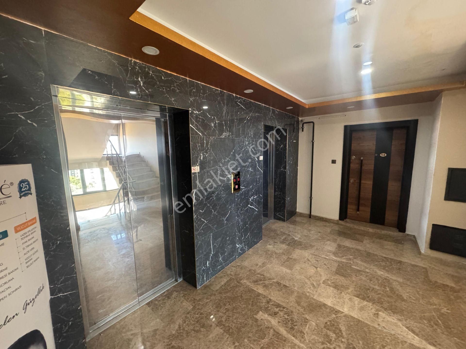 Mersin Yenişehir’in Kalbinde , Satılık Plaza Ofis - Görsel 3