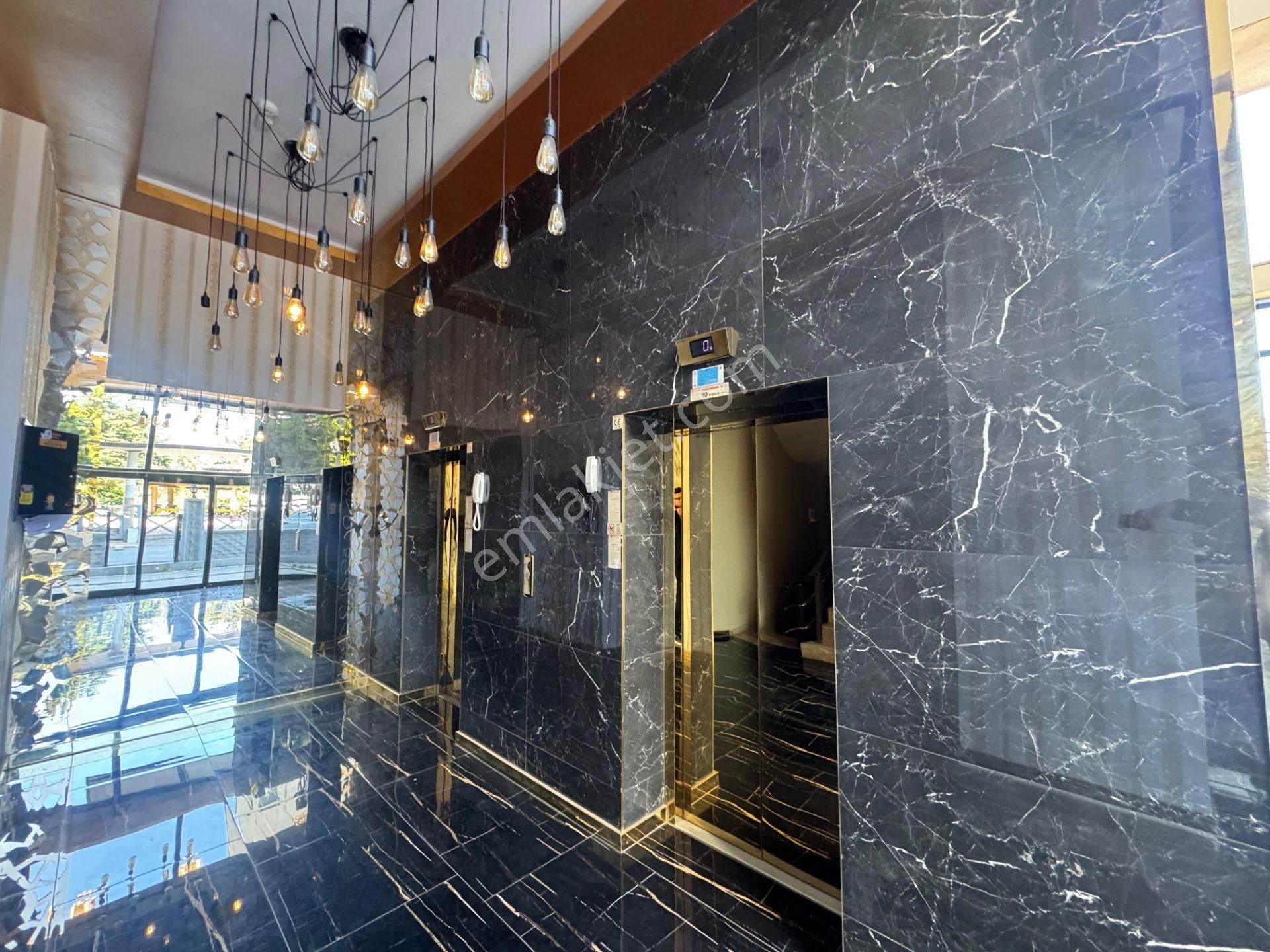 Mersin Yenişehir’in Kalbinde , Satılık Plaza Ofis - Görsel 8