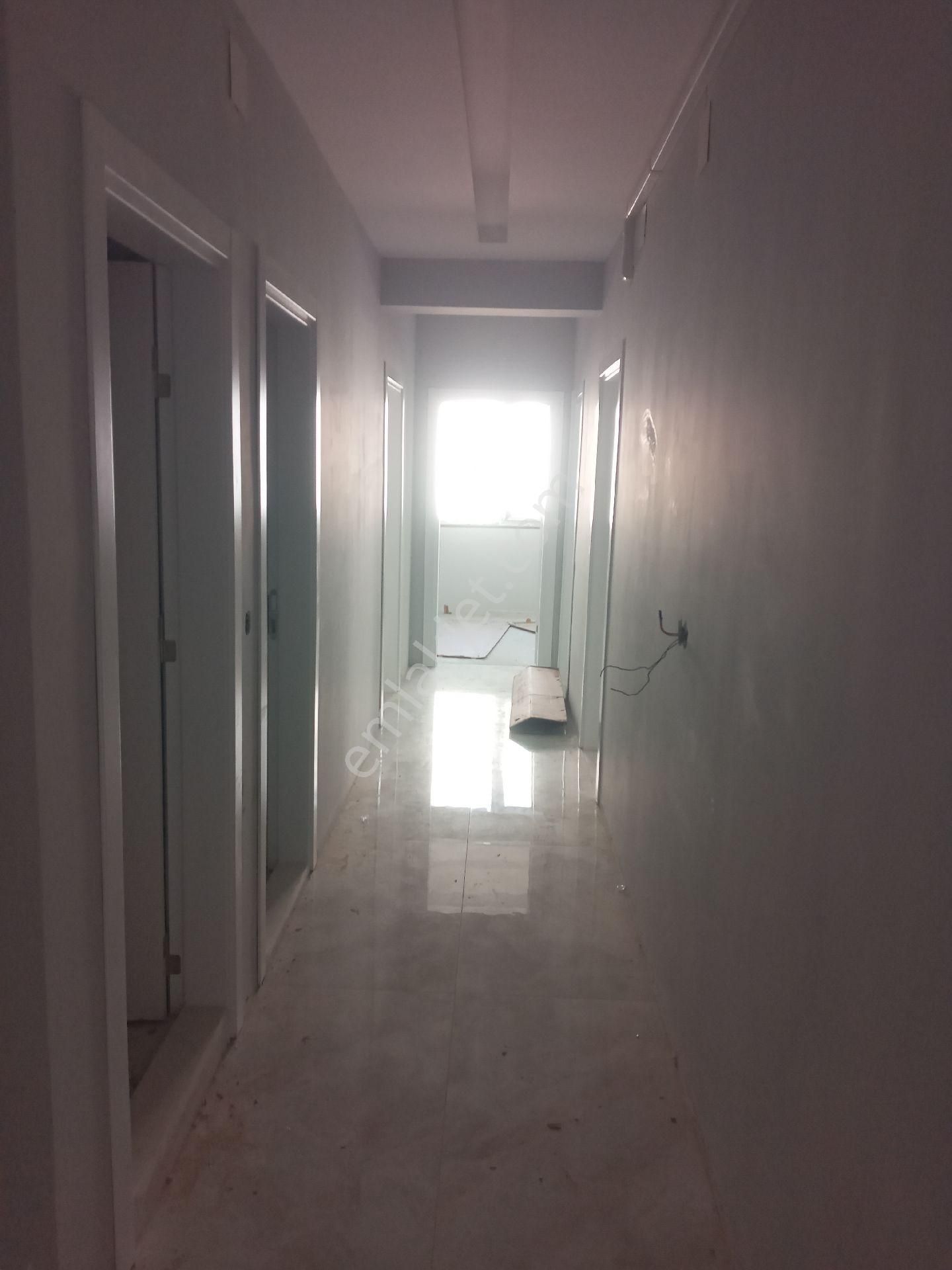 Aysu Konut Emlaktan Sıfır Satılık 3+1 130metre Manisa Akhisar Hürriyet Mah. Asansör Otoparklı Daire - Görsel 5