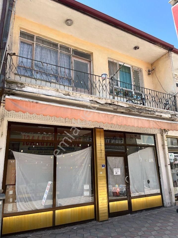 Yerköyde Her İşe Ve Özellikle Kıymalı Pide Fırın & Salonuna Uygun Komple Satılık 2 Dükkan Ve 1 Daire