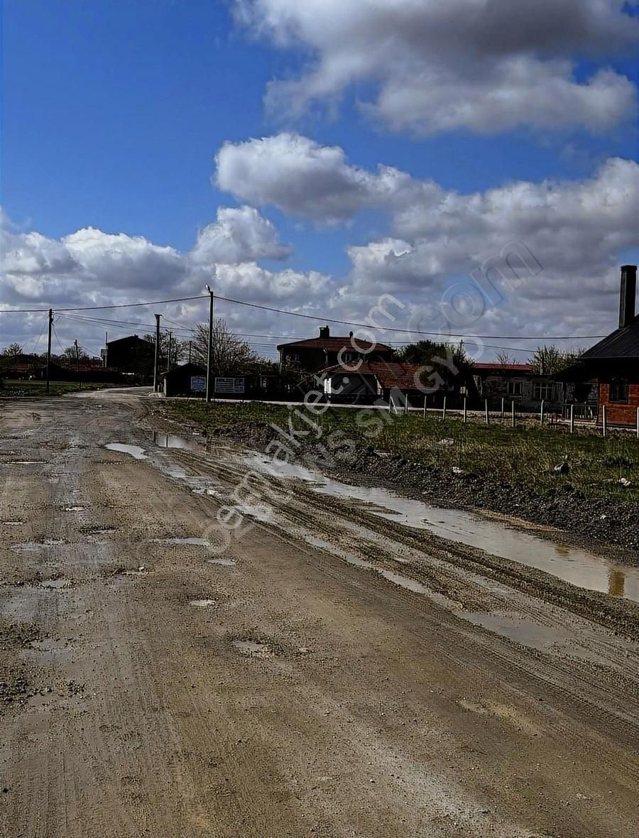 Saray Sefaalan Mahallesinde İmarlı İfrazlı Arsa
