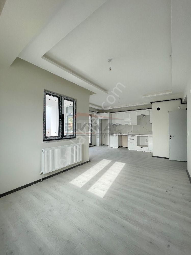 Güvenay - Çorum Çepni Fen Lisesi Civarı Satılık 2+1 Daire