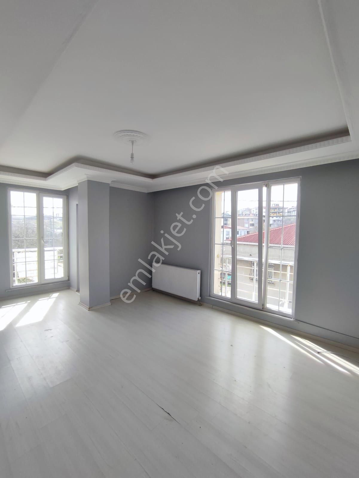 Arnavutköy Karlıbayır Mah 2+1 100 Metre Süper Lüx Daire