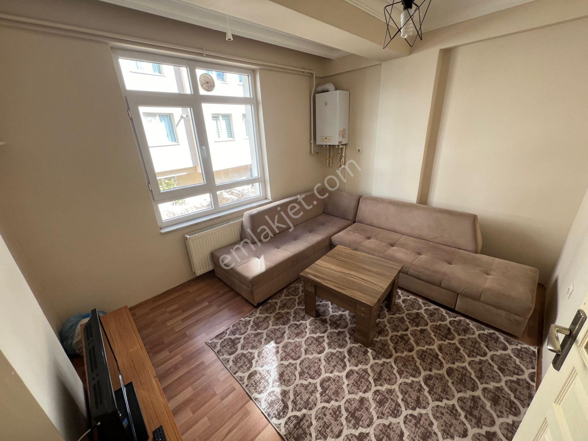 Akademi Emlak'tan Espark Yakını Eşyalı Kiralık 1+1