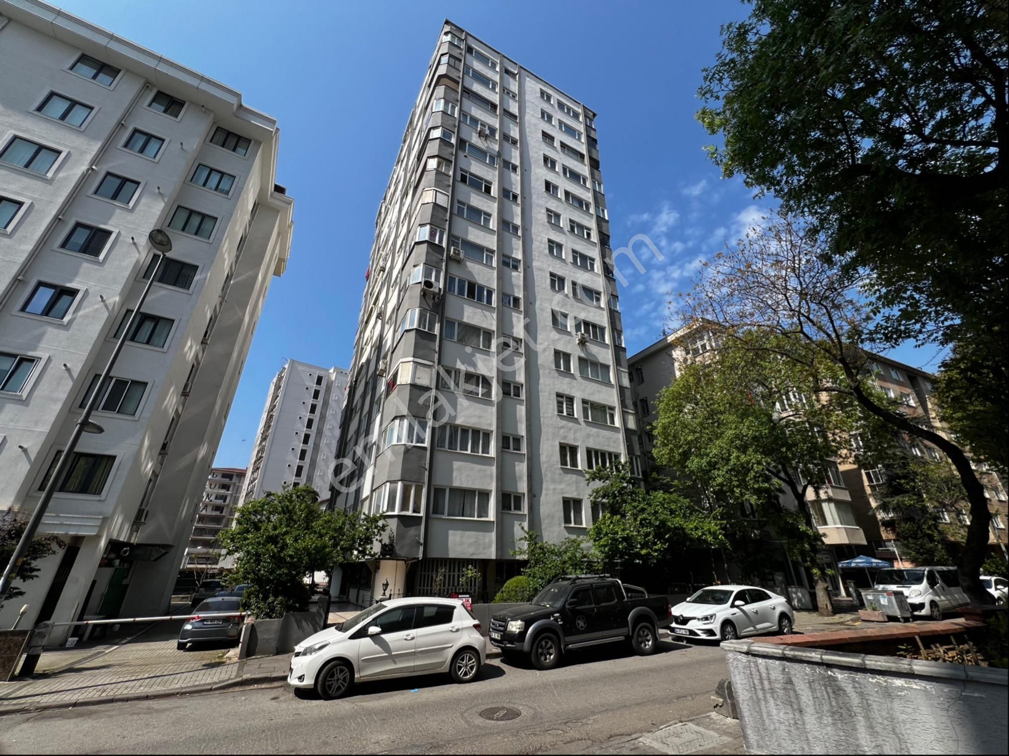 Minibüs Caddesine 1.paralel Site İçerisinde Full Deniz Manzaralı