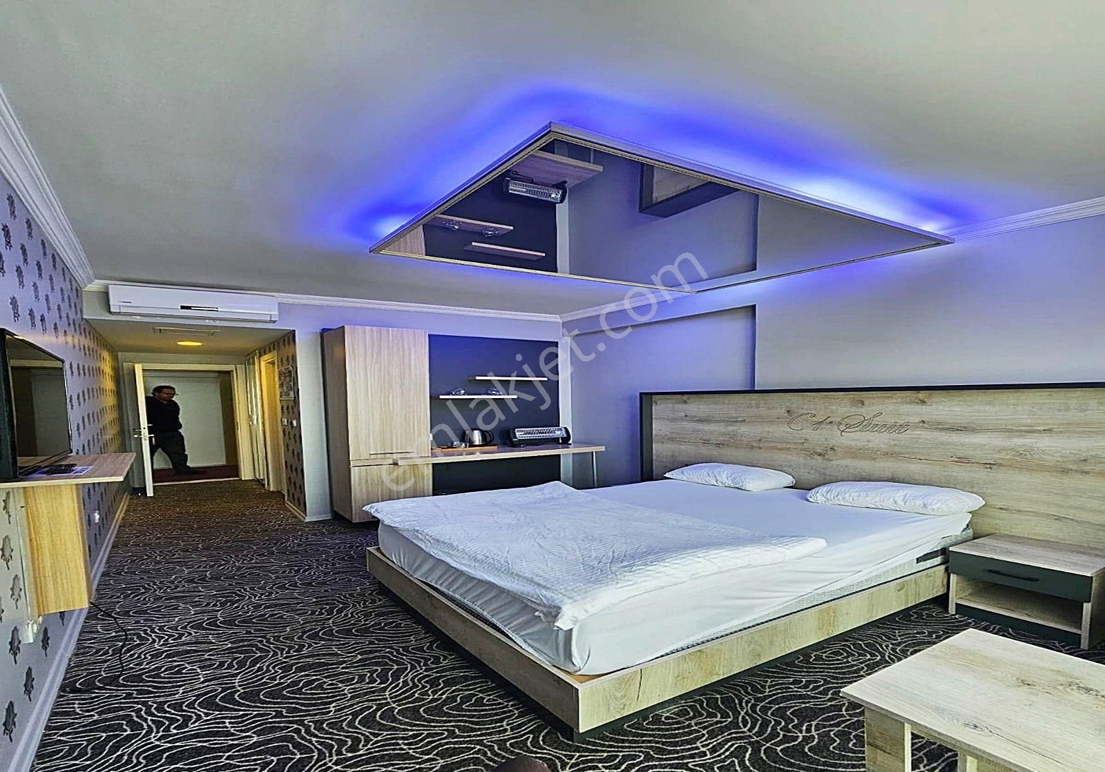 Metrobüse 1 Dk Yürüme Mesafesinde Kat Mülkiyetlı Studio Daire