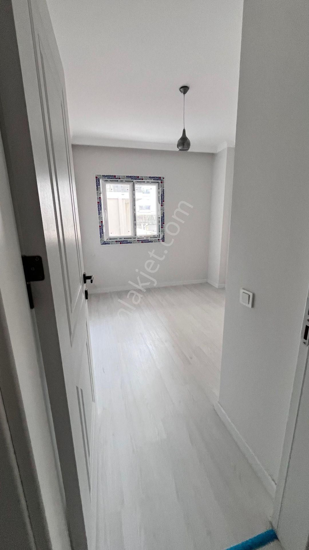 Hisar Mh. 1+1 Denize Yakın Yüksek Giriş Bahçeli Satılık Daire! - Görsel 4