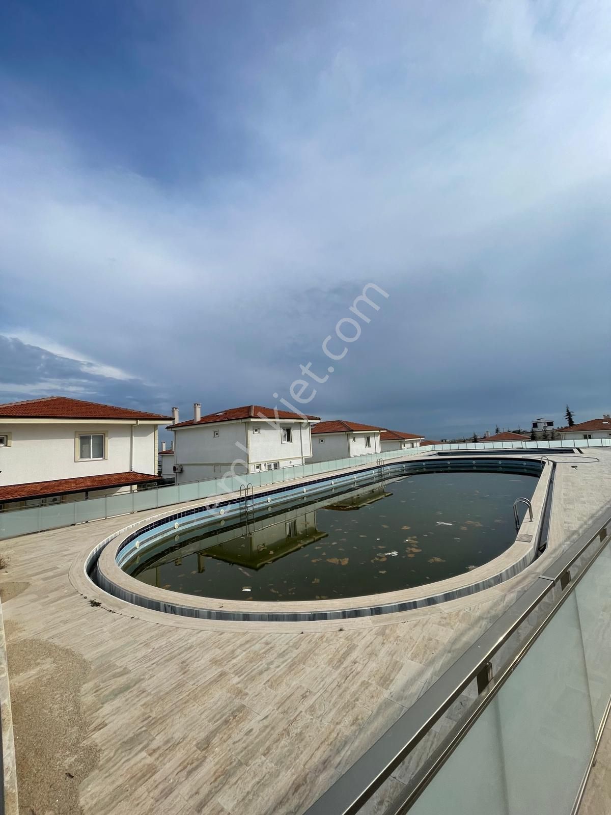 Şarköy De Işık Emlaktan İstiklal Mah De 3+1 140 M2 Mustakil Villa - Görsel 26