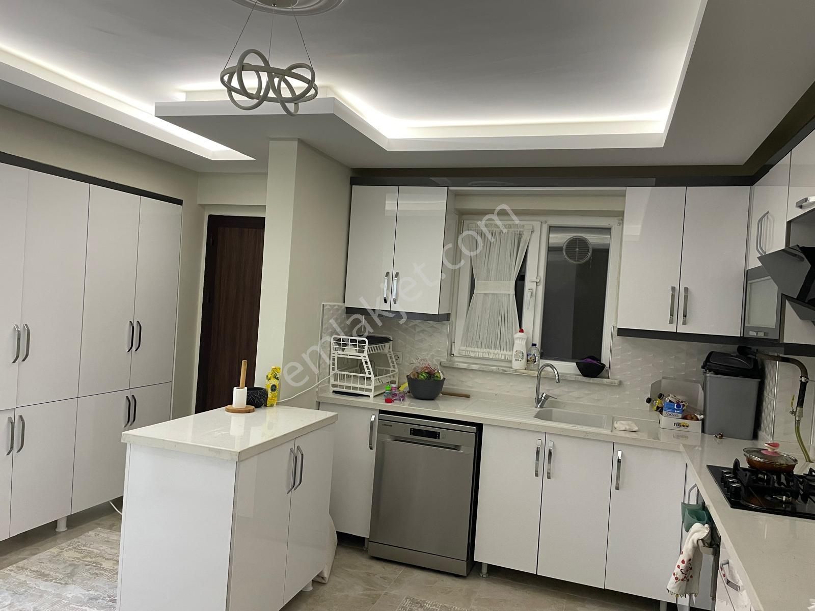 Şarköy De Işık Emlaktan İstiklal Mah De 3+1 140 M2 Mustakil Villa - Görsel 4